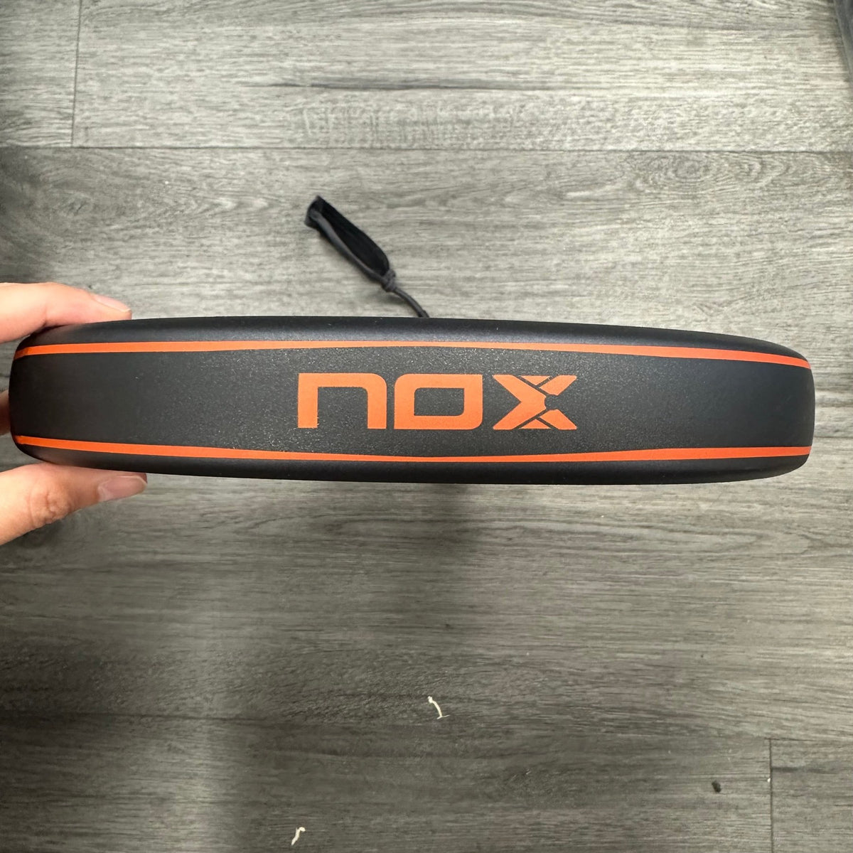 NOX AT10 Genius 18K Alum Agustin Tapia 2025